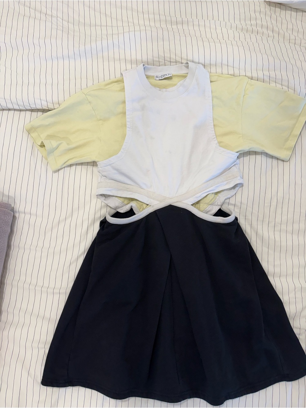 JW ANDERSON Cream Sweatshirt with Yellow Lining
